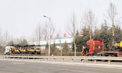 恒特挖掘機再發(fā)15臺微型挖掘機交付客戶，持續(xù)滿足市場需求